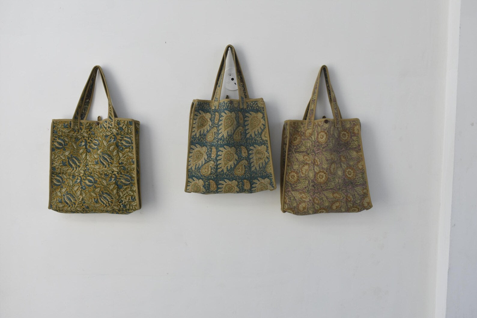 DURRY tote bags